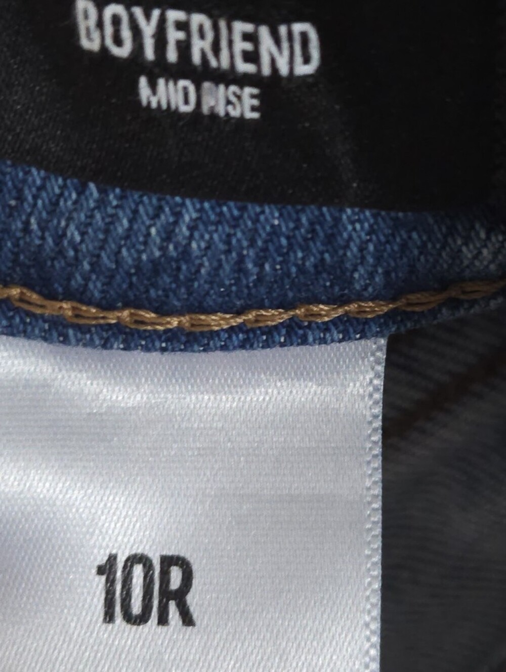 Express Boyfriend Mid Rise Jeans Size 10 R - Picture 9 of 9